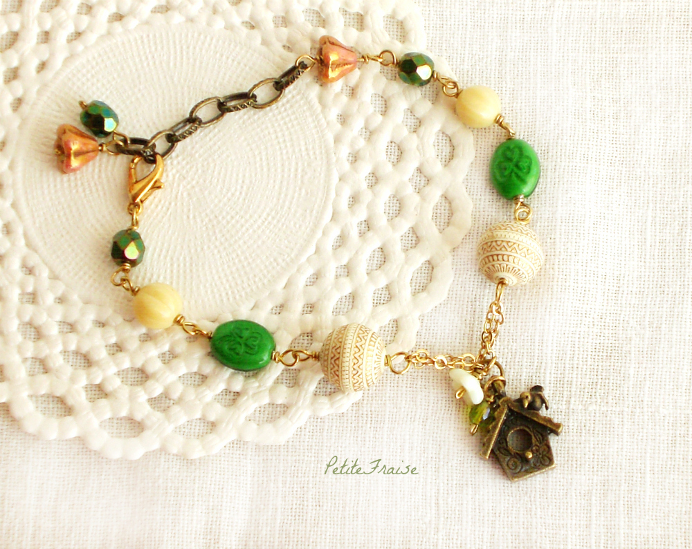 Dawn In The Wood, Fall Colors Bracelet In Green And Cream White, Autumn Fashion
